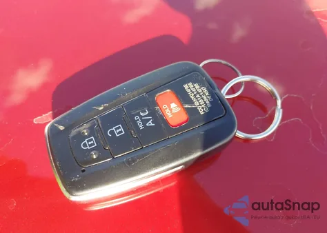 2017 Toyota Prius Prime Advanced z USA, uszkodzony, nr VIN JTDKARFP7H3011439